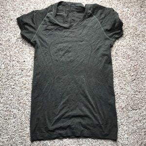 Lululemon Swiftly Crew